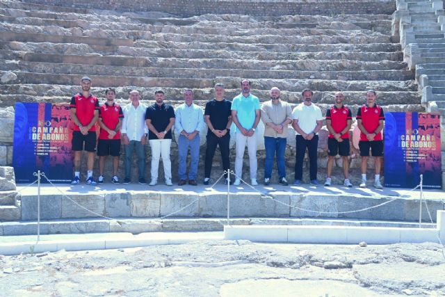 La Deportiva Minera presenta en el Teatro Romano su campaña de abonos con motivo de su centenario La Deportiva Minera presenta en el Teatro Romano su campaña de abonos con motivo de su centenario