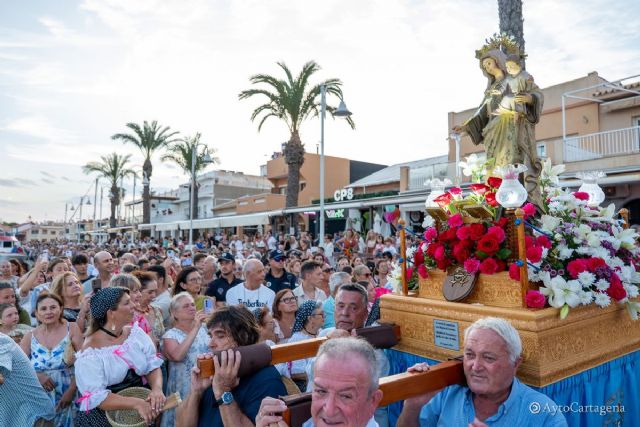 Cabo de Palos se vuelca con su tradicional Procesión Marítima de la Virgen de la Asunción Cabo de Palos se vuelca con su tradicional Procesión Marítima de la Virgen de la Asunción