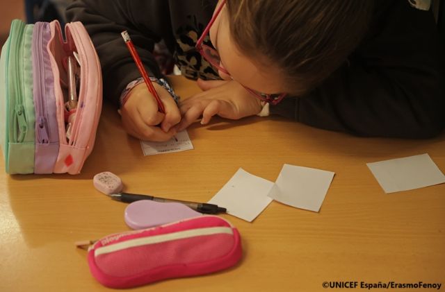 UNICEF Murcia. Vuelta al cole: la pobreza infantil influye en los resultados educativos UNICEF Murcia. Vuelta al cole: la pobreza infantil influye en los resultados educativos