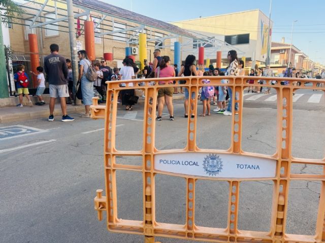 Un total de 3.351 escolares comienzan el curso escolar 2026/2027 en los 11 colegios de Educación Infantil y Primaria en Totana Un total de 3.351 escolares comienzan el curso escolar 2026/2027 en los 11 colegios de Educación Infantil y Primaria en Totana
