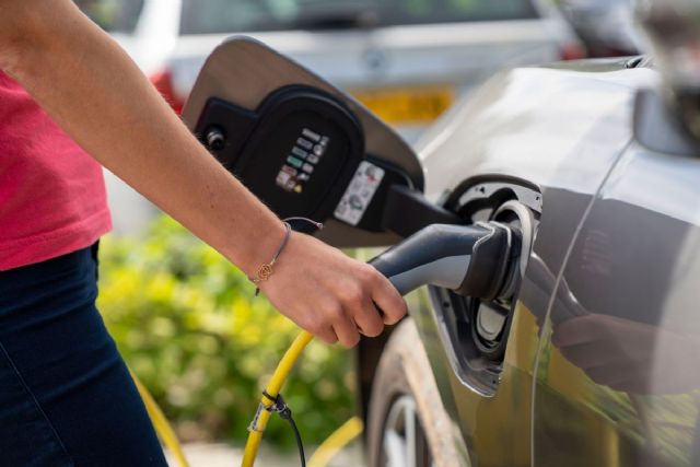 El Gobierno presenta el Marco de Acción Nacional para consolidar una red integral de recarga eléctrica y combustibles alternativos en el transporte El Gobierno presenta el Marco de Acción Nacional para consolidar una red integral de recarga eléctrica y combustibles alternativos en el transporte
