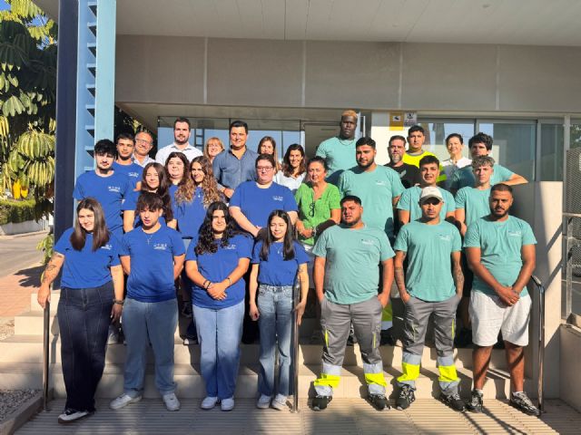 Un nuevo programa experiencial acoge a 20 jóvenes de San Javier que se forman en albañilería y en dinamización social Un nuevo programa experiencial acoge a 20 jóvenes de San Javier que se forman en albañilería y en dinamización social