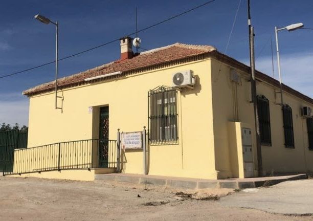 La Escuela Infantil del Paretón se traslada provisionalmente al Centro Social por el deterioro de la cubierta La Escuela Infantil del Paretón se traslada provisionalmente al Centro Social por el deterioro de la cubierta