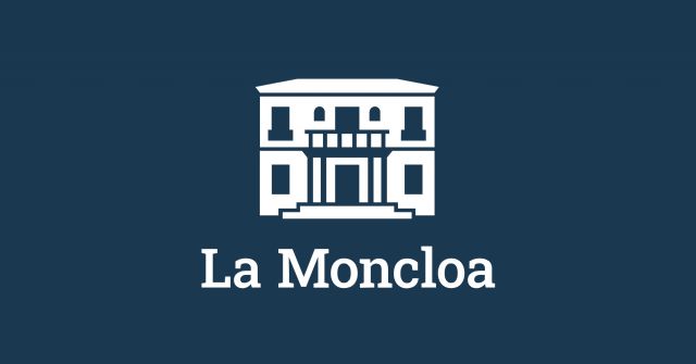 Pedro Sánchez, en Harvard: 'Algunos algoritmos que están detrás de tecnologías como la IA no han sido construidos para servirnos sino para esclavizarnos' Pedro Sánchez, en Harvard: 'Algunos algoritmos que están detrás de tecnologías como la IA no han sido construidos para servirnos sino para esclavizarnos'