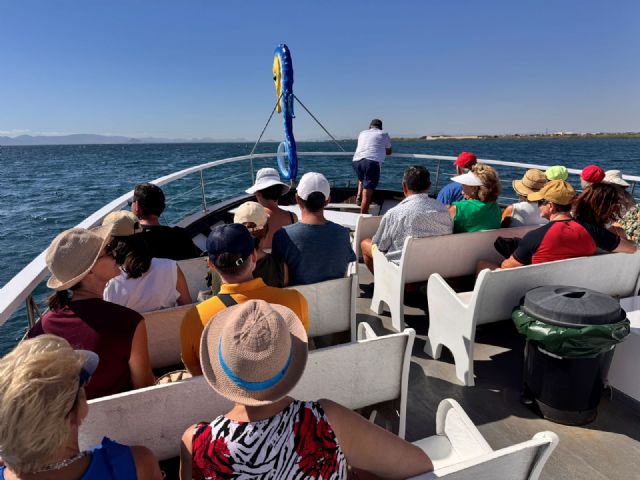 La concejalía de Turismo pone en marcha un programa de visitas guiadas gratuitas por el Mar Menor La concejalía de Turismo pone en marcha un programa de visitas guiadas gratuitas por el Mar Menor