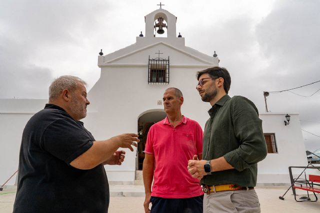 La ermita del Monte Calvario recupera el esplendor de su fachada tras su restauración La ermita del Monte Calvario recupera el esplendor de su fachada tras su restauración
