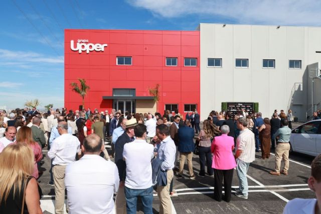 El grupo UPPER presenta su nueva plataforma logística en el polígono industrial Cabezo Beaza El grupo UPPER presenta su nueva plataforma logística en el polígono industrial Cabezo Beaza