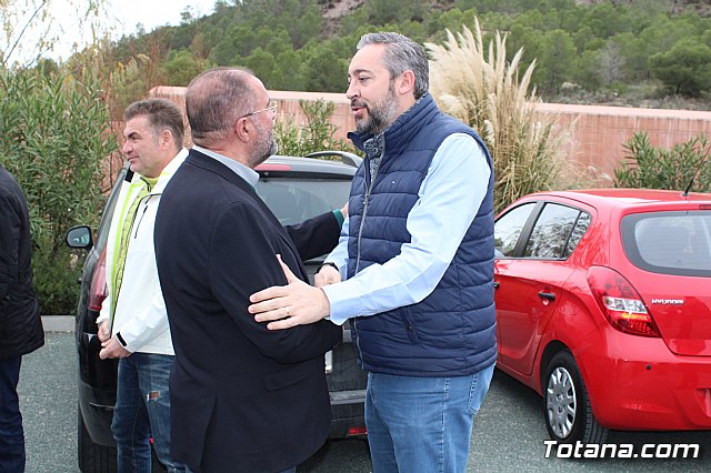 Los diputados del grupo parlamentario Popular, encabezados por su portavoz Vctor Manuel Martnez, visitaron el yacimiento arqueolgico La Bastida, en Totana - 15