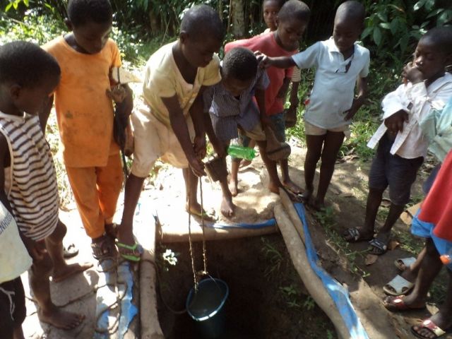 Cooperación al Desarrollo colabora con el abastecimiento de agua potable a la localidad costamarfileña de Roc - 1, Foto 1