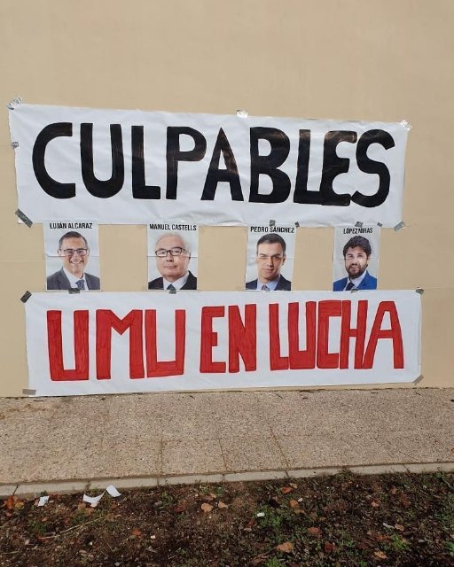 UMU en Lucha realiza acciones en contra del Rector y del Gobierno - 2, Foto 2