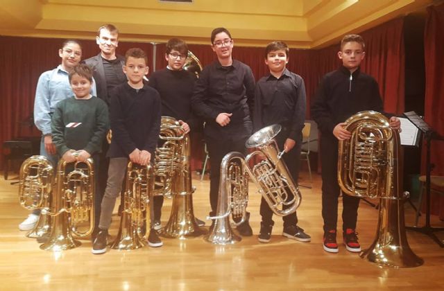 La poeta valdepeñera Teresa Sánchez Laguna y el Aula de Tuba y Bombardino del Pablo Sorozábal protagonistas del encuentro poético musical en Puertollano - 3, Foto 3