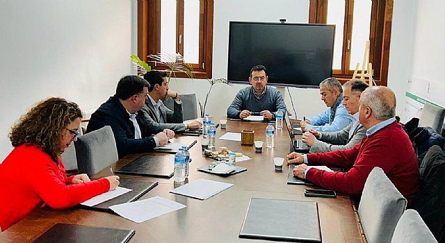 Los alcaldes de Cieza, Abarán y Blanca se unen para trabajar conjuntamente por la comarca de la Vega Alta - 1, Foto 1