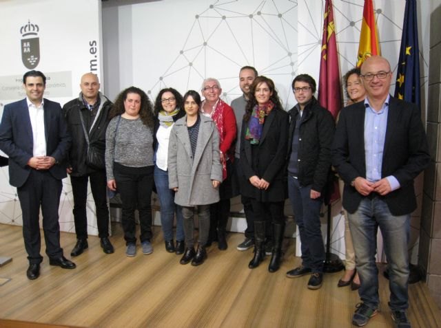 Los itinerarios personalizados para desempleados posibilitan una inserción laboral del 35 por ciento en los primeros seis meses - 1, Foto 1