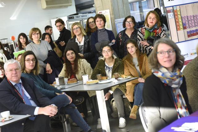 La Universidad de Murcia se suma al desayuno global de mujeres químicas - 2, Foto 2