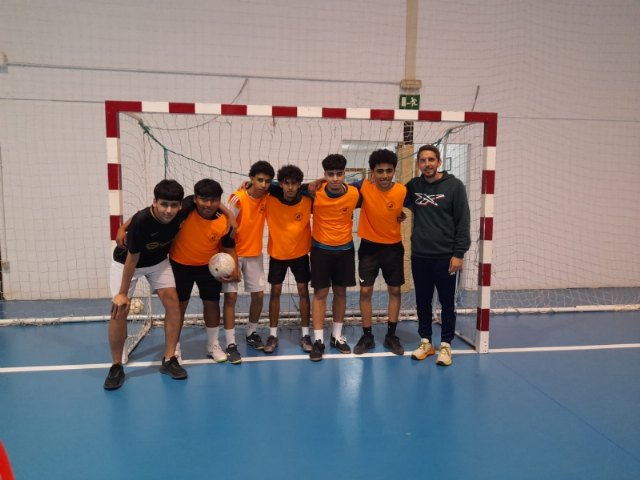 El IES Prado Mayor y el IES Juan de la Cierva avanzan a cuartos de final en Fútbol Sala Escolar, Foto 3