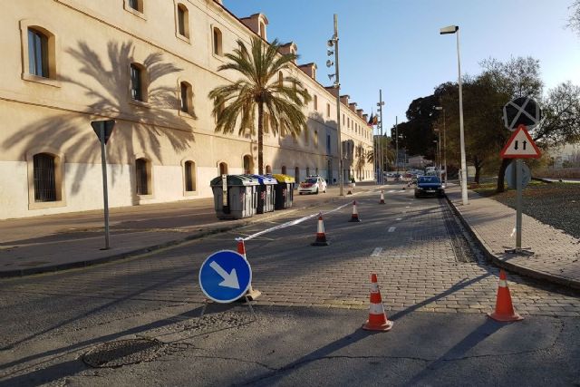 Habilitado el doble sentido en la Muralla del Mar, frente a la UPCT, para evitar atascos - 1, Foto 1