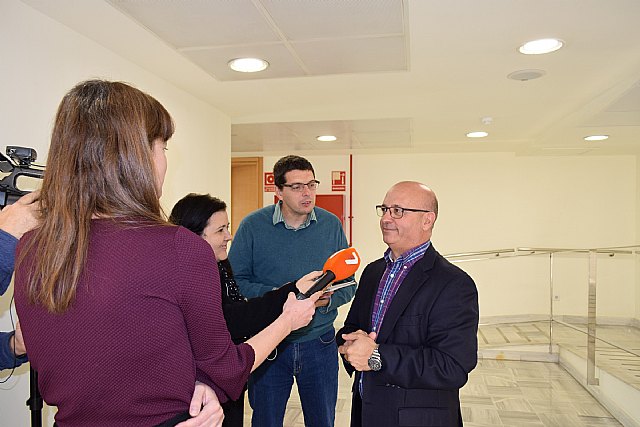 Aprobada la iniciativa de Ciudadanos para que se amplíe la frecuencia de las líneas de autobús del IES José Planes de Espinardo - 1, Foto 1