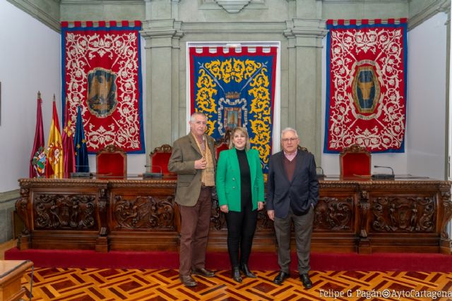 La alcaldesa Noelia Arroyo recibe a Miguel Massotti, nuevo decano del Colegio de Periodistas - 1, Foto 1