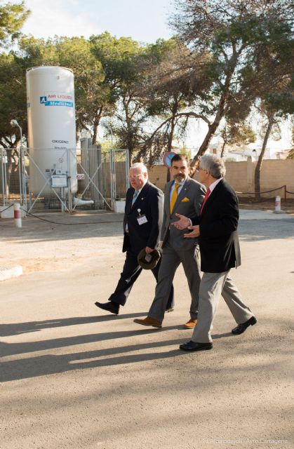 El alcalde se compromete a llevar al pleno las necesidades del Hospital de Caridad - 2, Foto 2