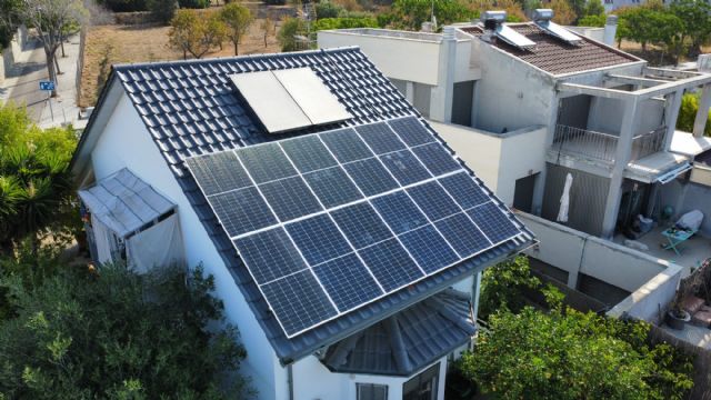 Guía para deducir en la declaración de la renta la instalación de placas solares - 1, Foto 1