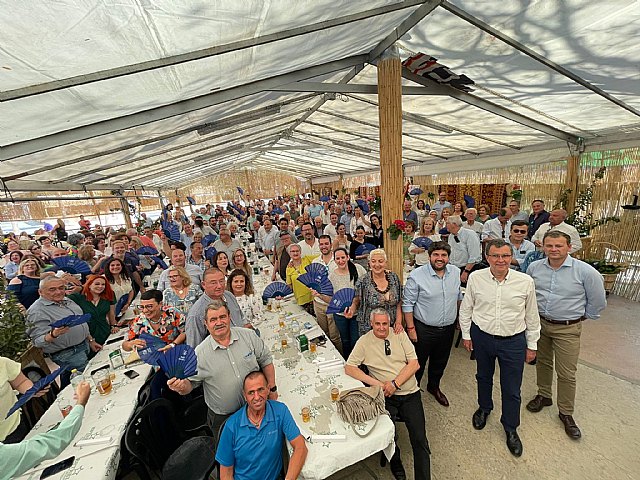 El PP de Murcia congrega a más de 300 militantes y simpatizantes en su tradicional comida huertana - 1, Foto 1