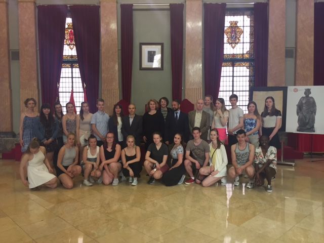 Rafael Gómez recibe a 22 alumnos finlandeses en el Ayuntamiento de Murcia - 1, Foto 1