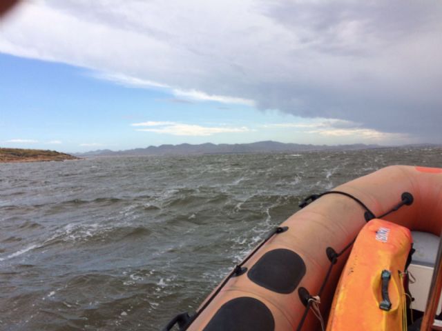 Protección Civil de Cartagena rescata en la Isla del Barón a un piragüista al que el temporal le impedía regresar a Mar de Cristal - 3, Foto 3