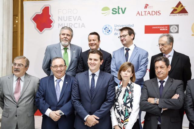 Albert Rivera: “Reforma de la Educación, mercado laboral eficiente e instituciones fuertes son las claves del proyecto ganador de Cs para 2019” - 1, Foto 1