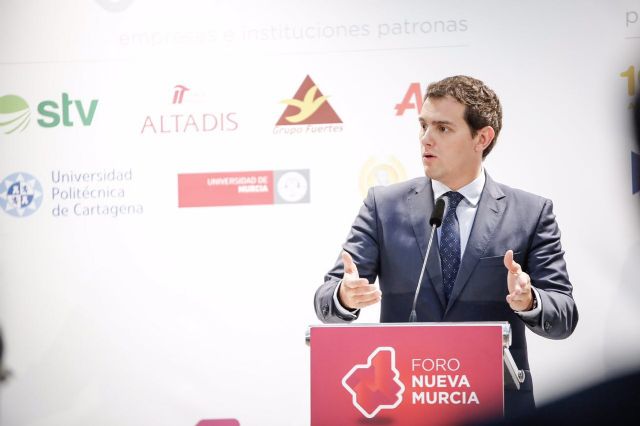 Albert Rivera: “Reforma de la Educación, mercado laboral eficiente e instituciones fuertes son las claves del proyecto ganador de Cs para 2019” - 2, Foto 2