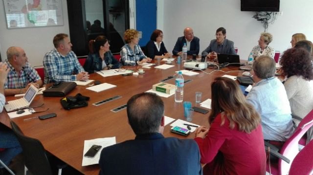 Salud extenderá el programa de seguimiento telefónico tras el alta hospitalaria a toda la Región - 1, Foto 1