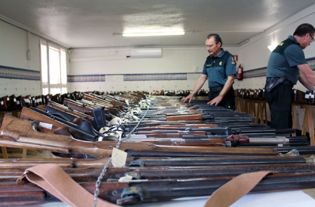 La Guardia Civil de Murcia celebra la exposición-subasta de armas del año 2017 - 4, Foto 4