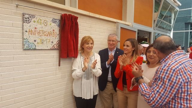 Familia celebra los 40 años de atención a las personas con discapacidad en el centro de Canteras en Cartagena - 1, Foto 1