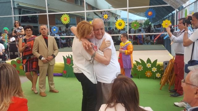 Familia celebra los 40 años de atención a las personas con discapacidad en el centro de Canteras en Cartagena - 2, Foto 2