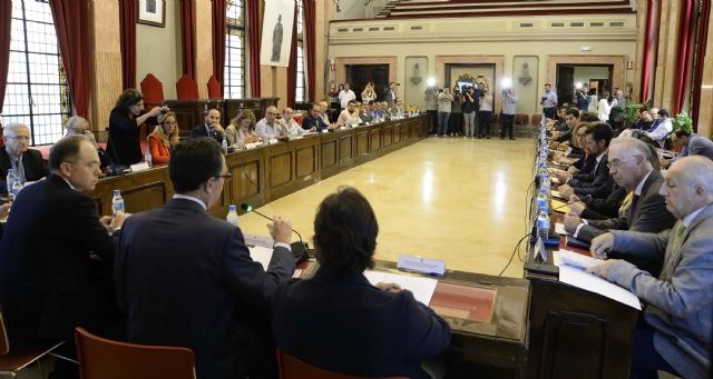 José Ballesta: Vamos a estar al lado de todos los vecinos de Murcia y en la defensa de la llegada del AVE y su soterramiento - 3, Foto 3