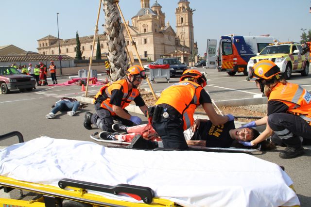 La preparación y entrenamiento son el primer paso para el servicio de emergencia - 2, Foto 2