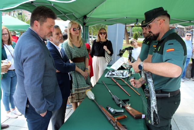 La Guardia Civil expone sus recursos humanos y técnicos con motivo de la celebración del 180° aniversario de su fundación - 3, Foto 3