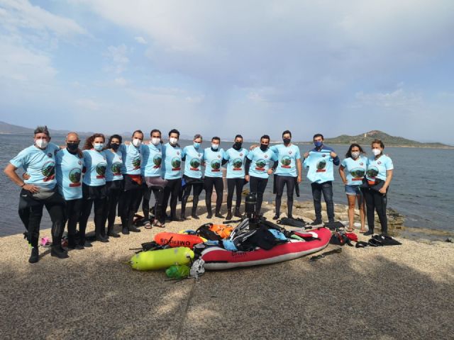 La Comunidad respalda las actividades de voluntariado ambiental de la Asociación GRIS dedicadas a la conservación de la nacra - 1, Foto 1