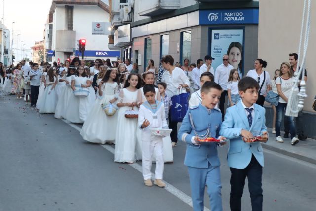 Decenas de niños de comunión celebran el Corpus Christi en las parroquias de San Pedro y Lo Pagán - 2, Foto 2