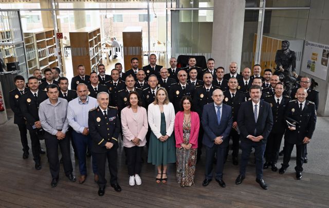 34 policías locales de siete municipios de Murcia completan su formación como inspectores y subinspectores - 1, Foto 1