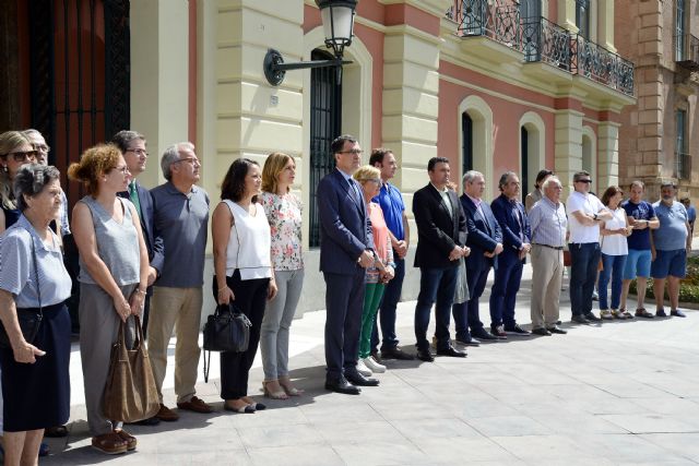 El Ayuntamiento de Murcia se suma al minuto de silencio por el XX aniversario del secuestro y asesinato de Miguel Ángel Blanco - 2, Foto 2