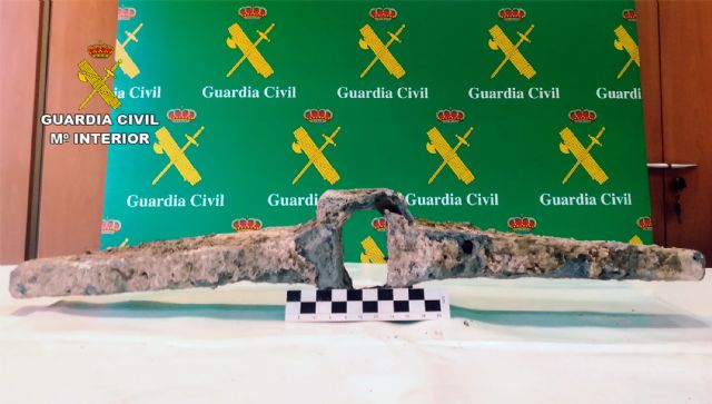 La Guardia Civil recupera en Murcia un cepo de ancla de la época romana - 2, Foto 2