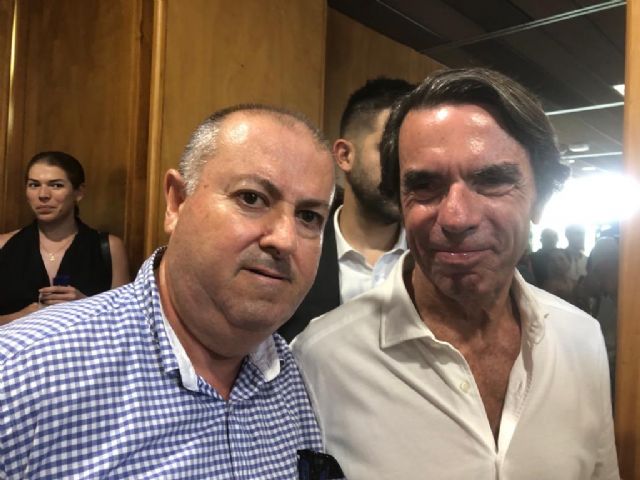 Los populares de Las Torres de Cotillas, con nuestros presidentes Feijóo, Aznar y López Miras - 3, Foto 3