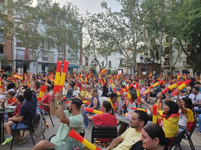 La Plaza de Calderón será el domingo centro neurálgico para animar a España en la final de la Eurocopa contra Inglaterra - 3, Foto 3