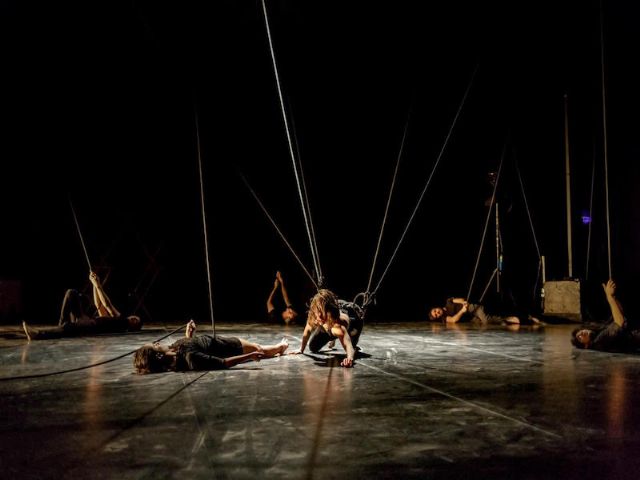 La poesía del circo llega al Festival con 5Es Hurlants de la compañía francesa Cie lOublié dirigida por Raphaélle Boitel - 1, Foto 1