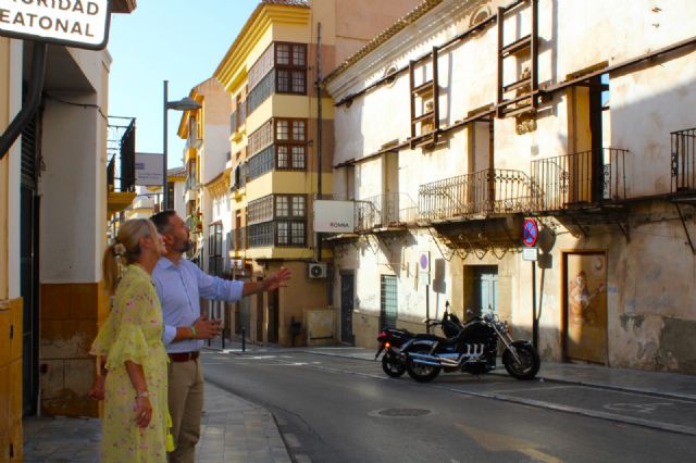 Nueva revisión de las fachadas del casco antiguo por el inicio del curso escolar y la celebración de la Feria y fiestas de septiembre - 2, Foto 2