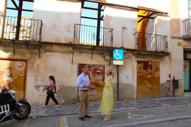 Nueva revisión de las fachadas del casco antiguo por el inicio del curso escolar y la celebración de la Feria y fiestas de septiembre - 4, Foto 4