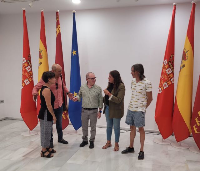 El Ayuntamiento de Murcia celebra el Día del Cooperante con la inauguración de la exposición fotográfica ´Los intocables´ y dos mesas redondas - 2, Foto 2