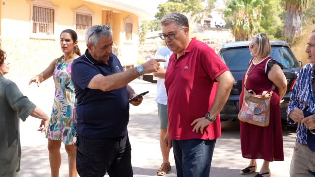 El PSOE advierte sobre el grave riesgo de incendio por el abandono de solares municipales en plena temporada de verano El PSOE advierte sobre el grave riesgo de incendio por el abandono de solares municipales en plena temporada de verano