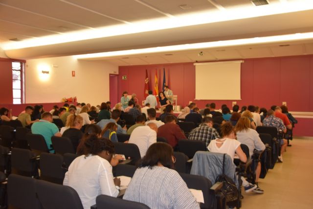 El SEF convoca nuevos exámenes para que personas sin ESO o bachillerato puedan acceder a los cursos que exigen estos títulos - 1, Foto 1