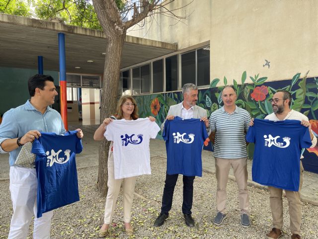 La consejera de Educación asiste al inicio de curso de Secundaria en el IES Mar Menor de San Javier - 1, Foto 1